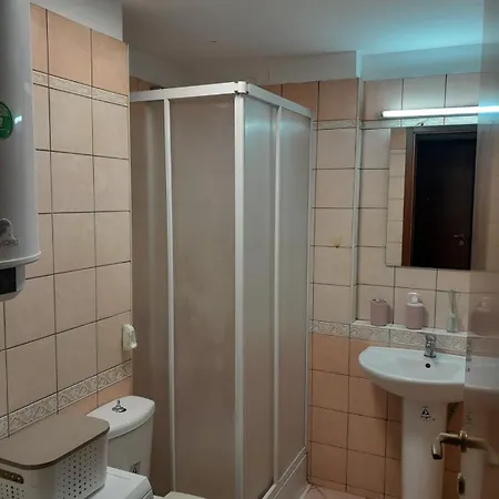 Jani 2 City Center Apartment